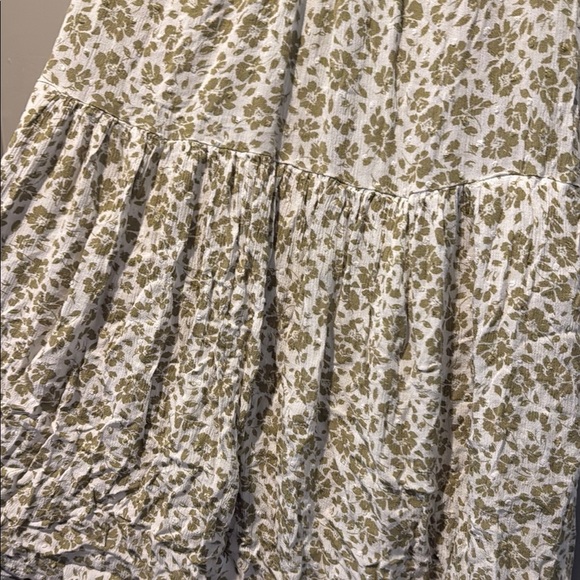 Promesa Textured Green Floral Sun Dress - Picture 3 of 8